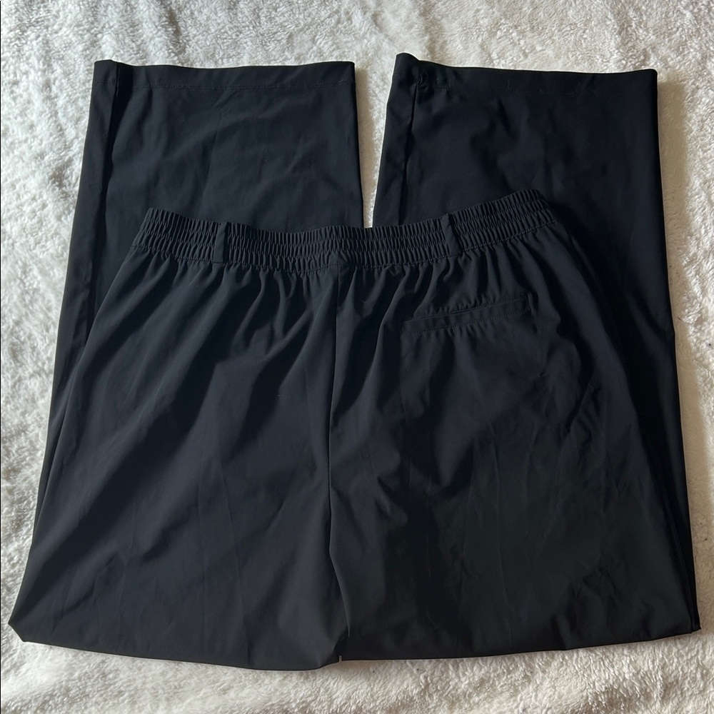 Old Navy Women's Black High Waisted SleekTech Trousers Pants - Picture 2 of 4